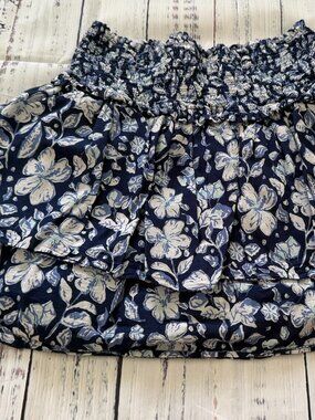 Vineyard Vines Women/Junior skirt size XXS